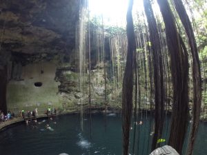 cenote-ik-kil-cancun-to-merida