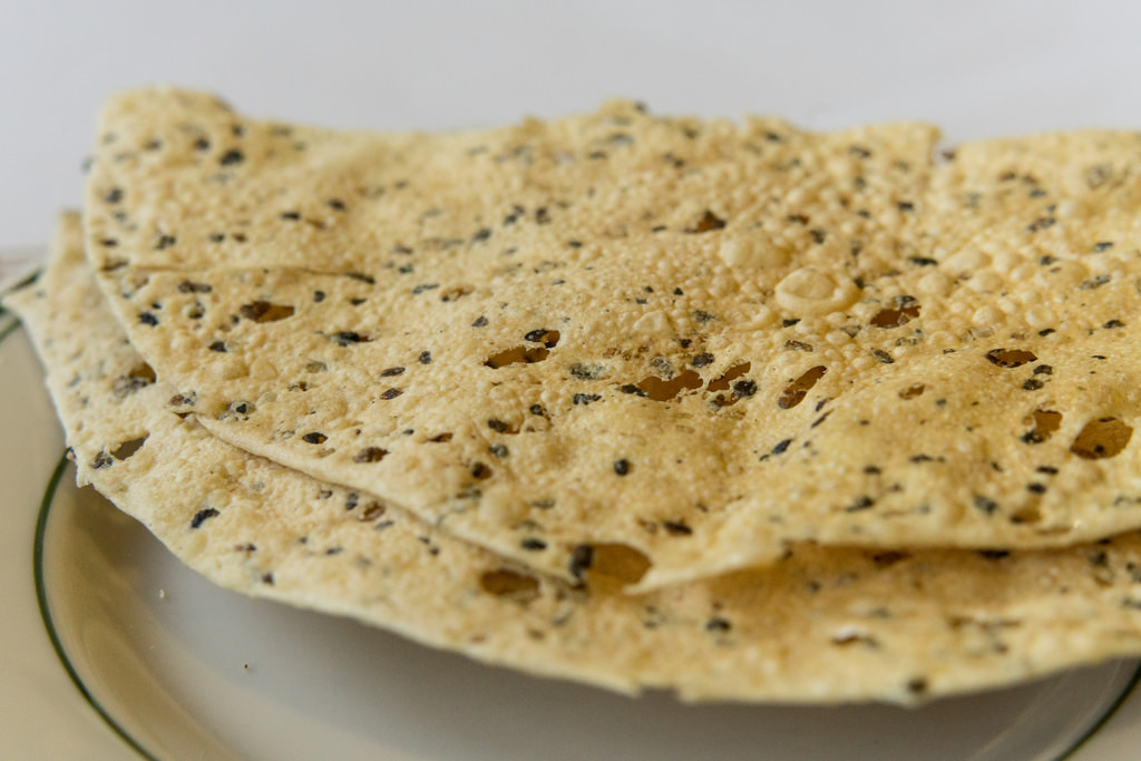 papadum-delicious-indian-breads