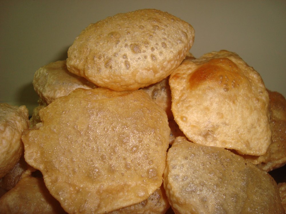 puri-delicious-indian-breads